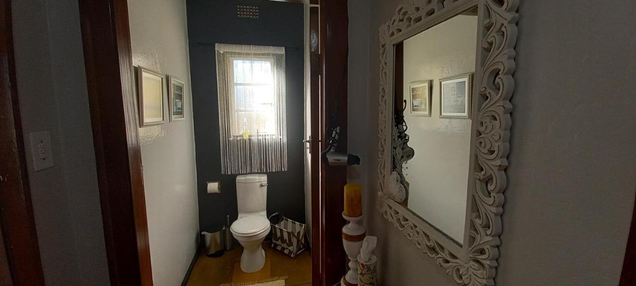 Mitat Guesthouse Beaufort West Kültér fotó