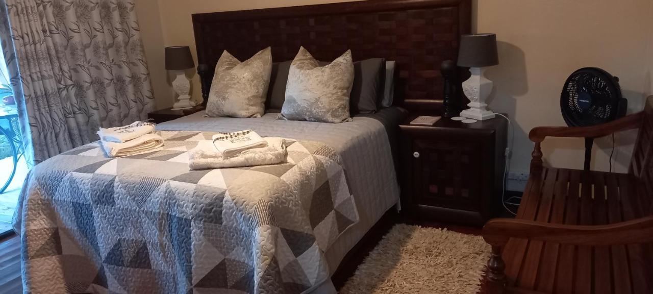 Mitat Guesthouse Beaufort West Kültér fotó