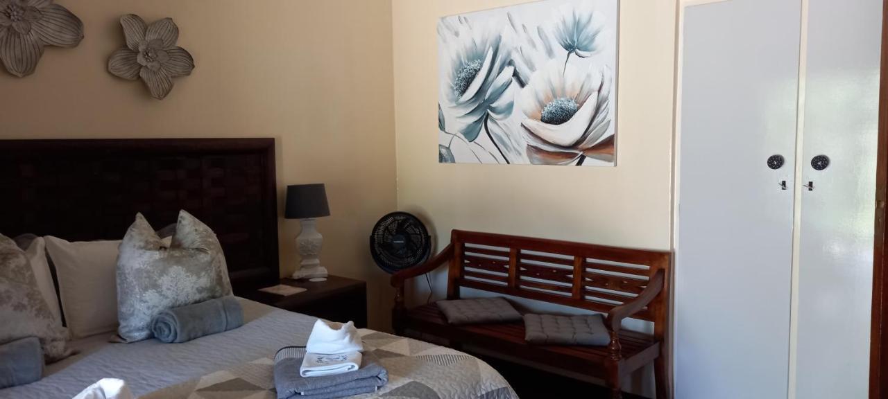 Mitat Guesthouse Beaufort West Kültér fotó
